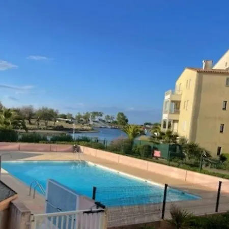 Panoramic 1, Bel Familiale Avec Piscine Et Parking Appartement *