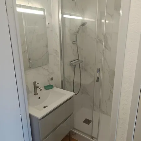 Panoramic 1, Bel Familiale Avec Piscine Et Parking Appartement