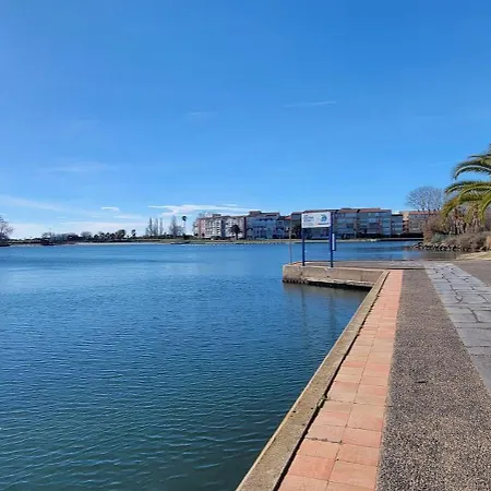 Appartement Panoramic 1, Bel Familiale Avec Piscine Et Parking