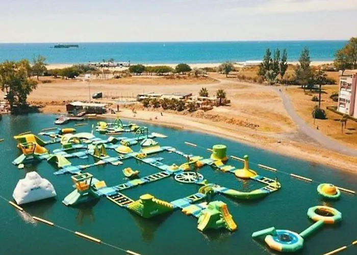 Panoramic 1, Bel Familiale Avec Piscine Et Parking Apartmán *